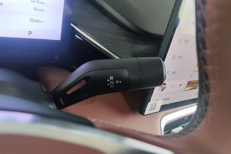Used Geely Galaxy L6 2025 EM-i 140km Starship Edition Gear Lever