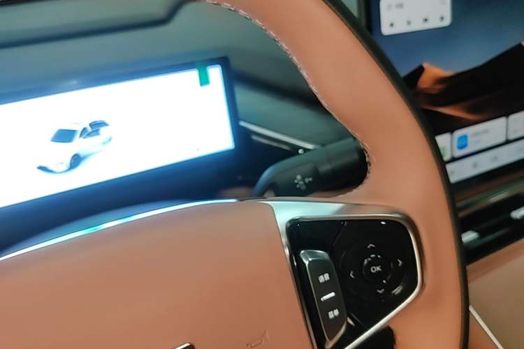 Used Geely Galaxy L6 2025 EM-i 140km Starship Edition Gear Lever