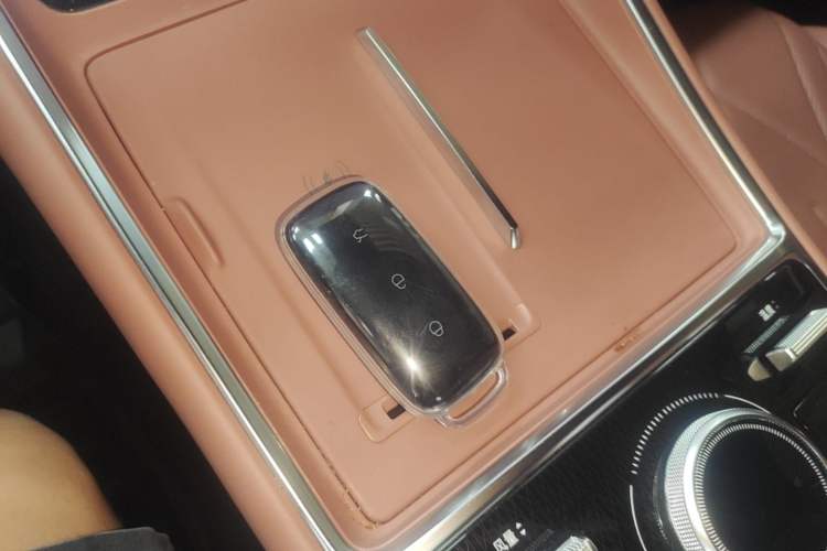 Used Geely Galaxy L6 2025 EM-i 140km Starship Edition Interior 1