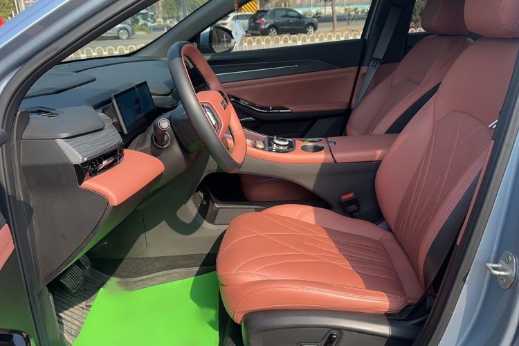 Used Geely Galaxy L6 2025 EM-i 140km Starship Edition Interior 1