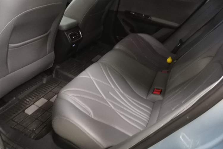 Used Geely Galaxy L6 2025 EM-i 140km Starship Edition Left Rear Seat