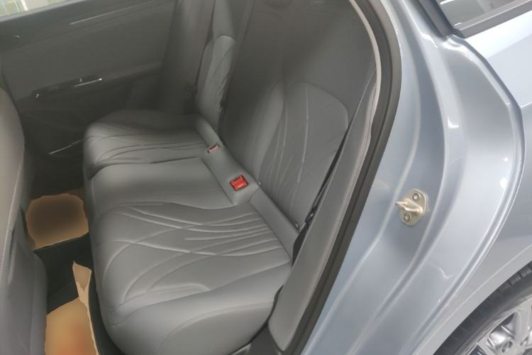 Used Geely Galaxy L6 2025 EM-i 60km Launch Edition Left Rear Seat