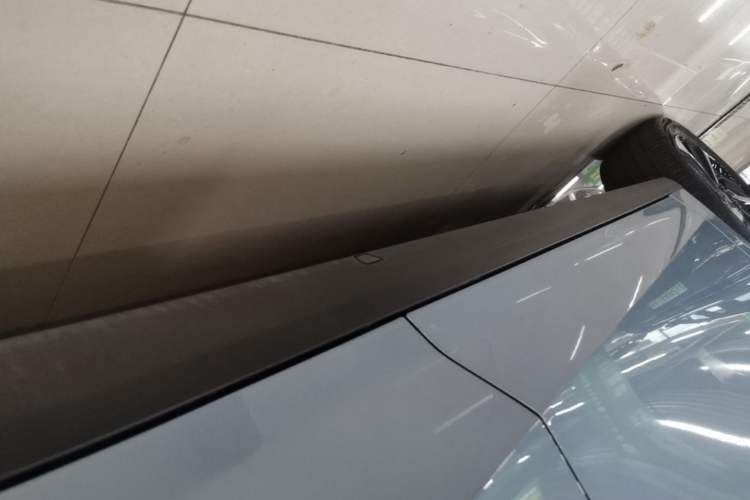Used Geely Galaxy L6 2025 EM-i 140km Starship Edition Left Side Sill