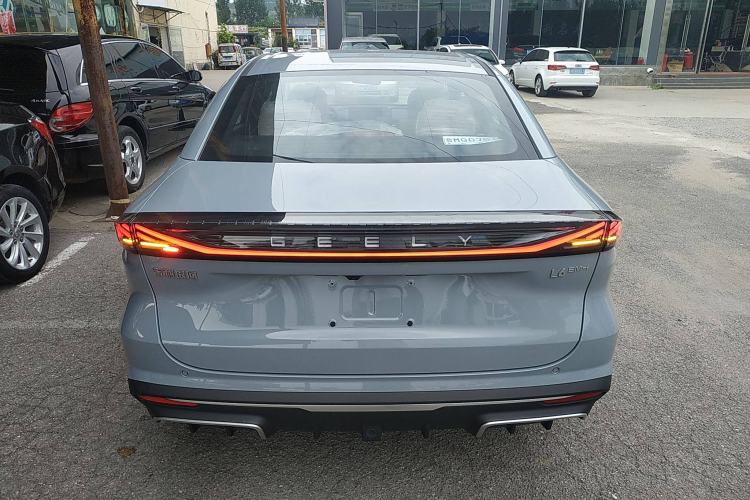 Used Geely Galaxy L6 2025 EM-i 60km Launch Edition Rear