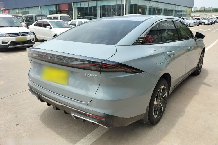 Used Geely Galaxy L6 2025 EM-i 140km Explorer+ Edition Rear Right 45 Deg