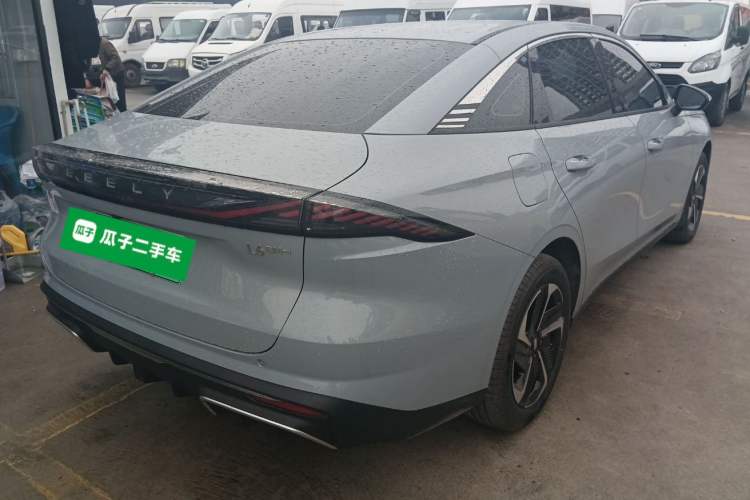 Used Geely Galaxy L6 2025 EM-i 140km Explorer+ Edition Rear Right 45 Deg