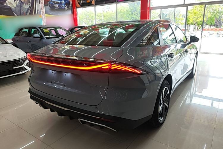 Used Geely Galaxy L6 2025 EM-i 140km Explorer+ Edition Rear Right 45 Deg