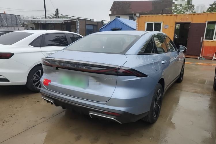 Used Geely Galaxy L6 2025 EM-i 140km Starship Edition Rear Right 45 Deg