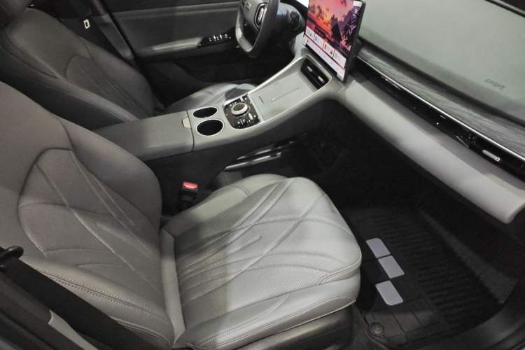 Used Geely Galaxy L6 2025 EM-i 140km Starship Edition Right Front Seat