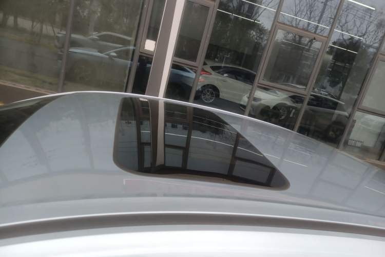 Used Geely Galaxy L6 2025 EM-i 140km Starship Edition Roof