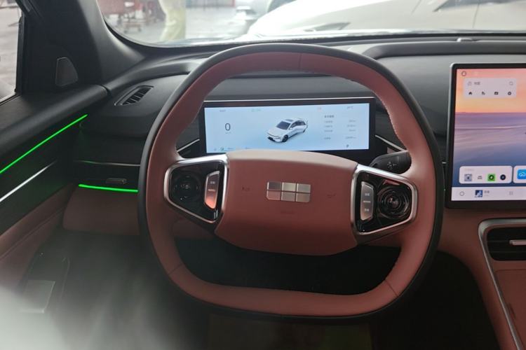 Used Geely Galaxy L6 2025 EM-i 140km Explorer+ Edition Steering Wheel