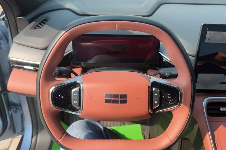 Used Geely Galaxy L6 2025 EM-i 140km Starship Edition Steering Wheel
