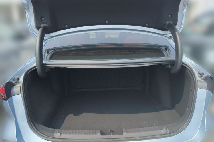 Used Geely Galaxy L6 2025 EM-i 140km Starship Edition Trunk