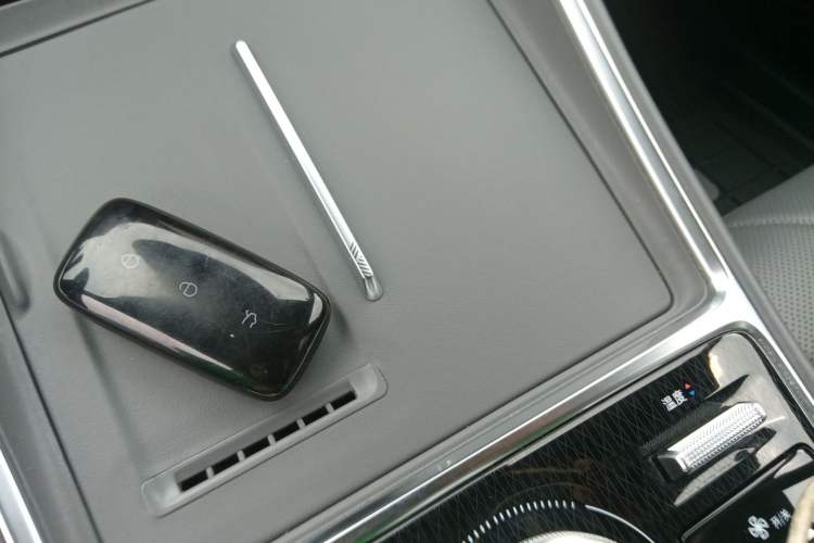 Used Geely Galaxy L6 2025 EM-i 140km Starship Edition Vehicle Key
