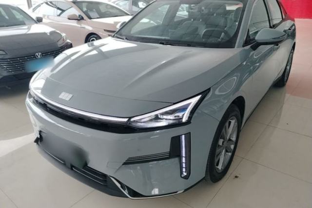Used Geely Galaxy L6 2025 EM-i 140km Long-Range Version