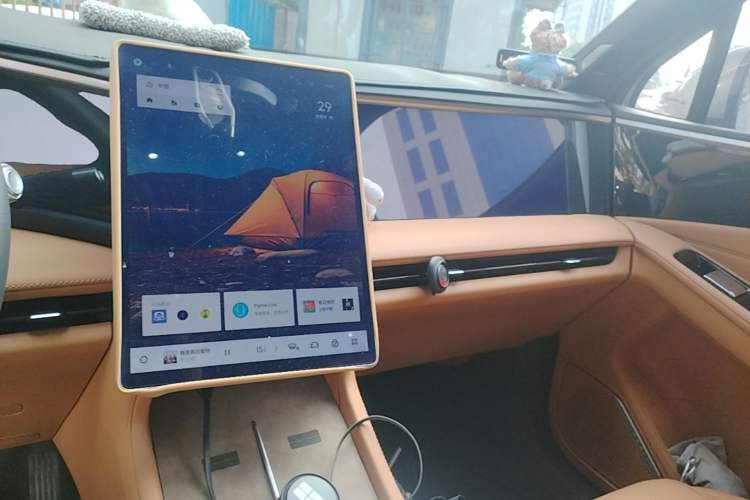 Used Geely Galaxy L6 2025 EM-i 140km Starship Edition Audio And AC Panel