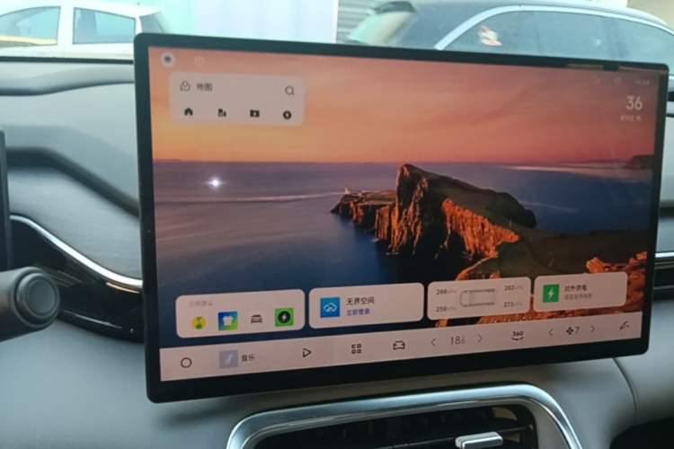 Used Geely Galaxy L6 2025 EM-i 140km Explorer+ Edition Audio And AC Panel