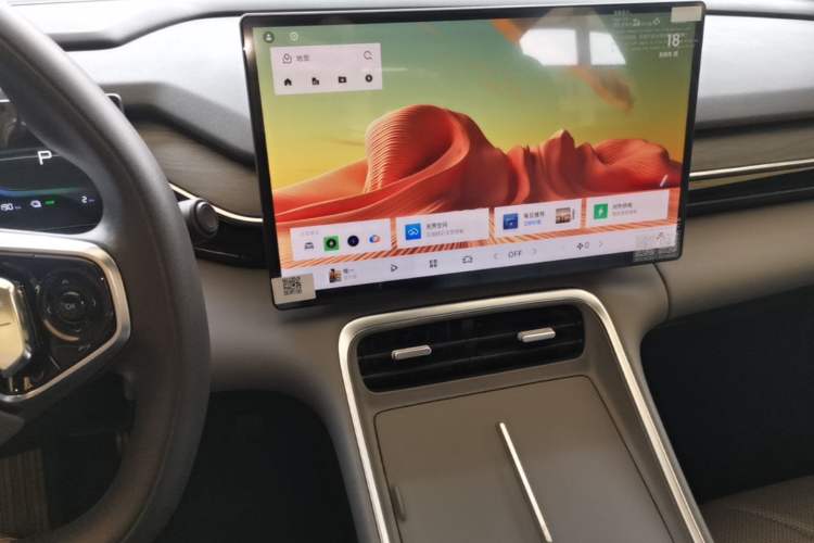 Used Geely Galaxy L6 2025 EM-i 60km Launch Edition Audio And AC Panel