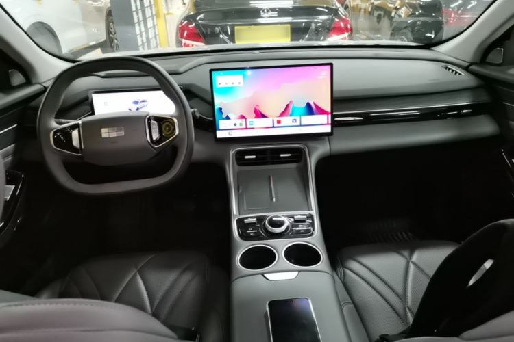 Used Geely Galaxy L6 2025 EM-i 140km Starship Edition Center Console