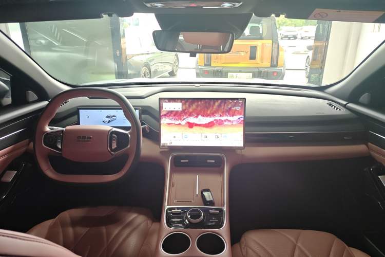 Used Geely Galaxy L6 2025 EM-i 140km Starship Edition Center Console