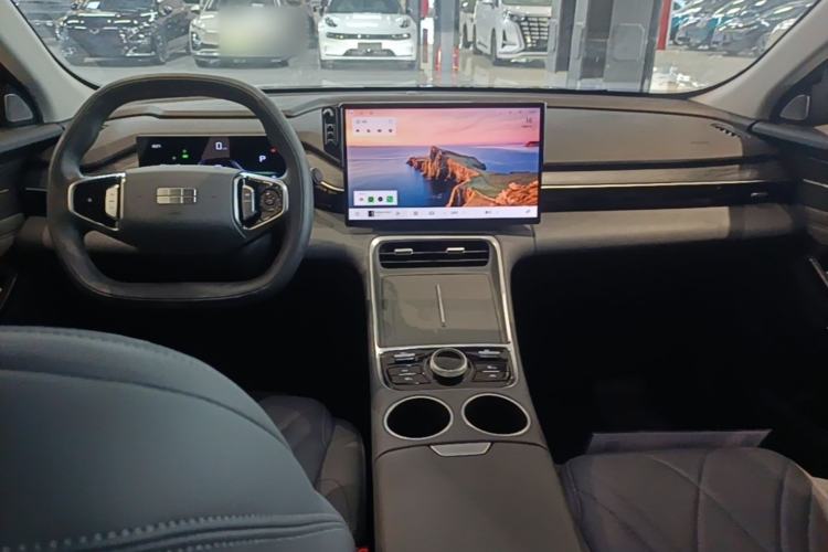 Used Geely Galaxy L6 2025 EM-i 60km Launch Edition Center Console