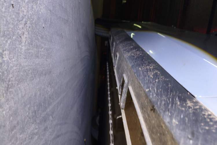 Used Geely Galaxy L6 2025 EM-i 140km Long-Range Version Chassis Front Right