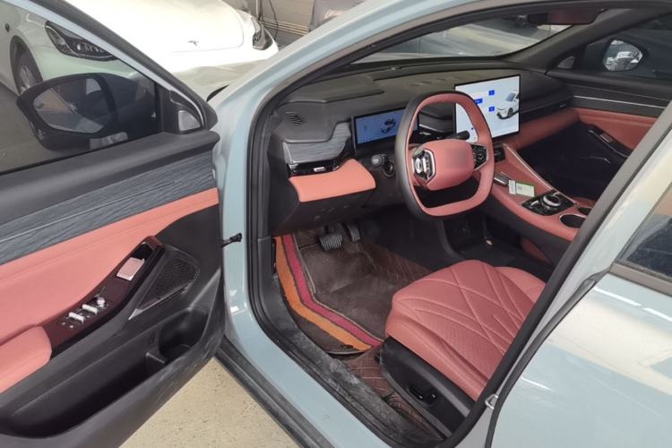 Used Geely Galaxy L6 2025 EM-i 140km Explorer+ Edition Driver Seat