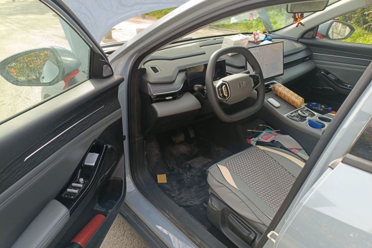 Used Geely Galaxy L6 2025 EM-i 60km Launch Edition Driver Seat