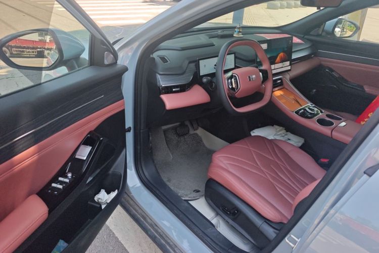 Used Geely Galaxy L6 2025 EM-i 140km Explorer+ Edition Driver Seat