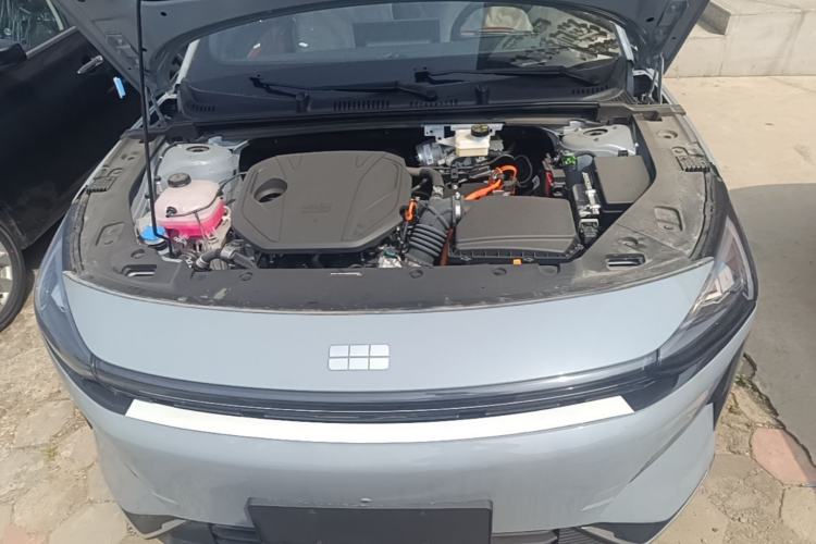 Used Geely Galaxy L6 2025 EM-i 140km Explorer+ Edition Engine Bay