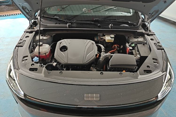 Used Geely Galaxy L6 2025 EM-i 60km Launch Edition Engine Bay