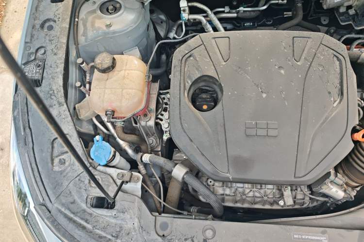 Used Geely Galaxy L6 2025 EM-i 140km Explorer+ Edition Engine Bay Right