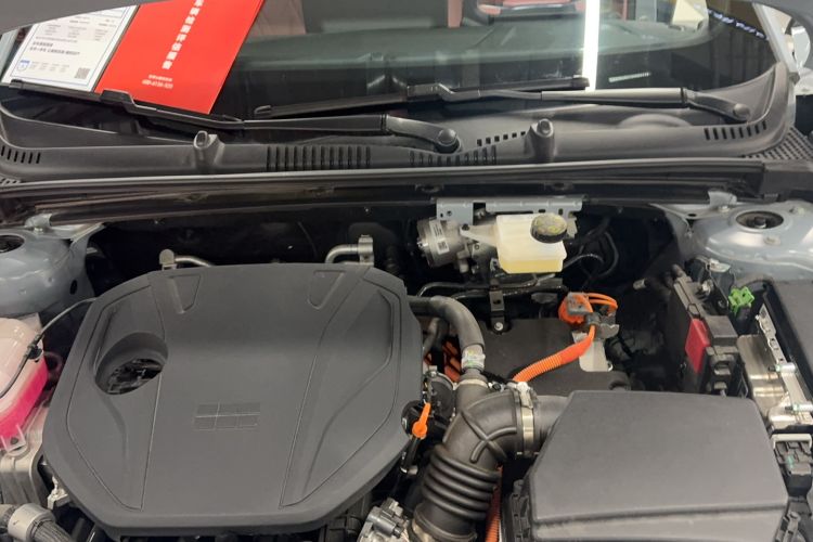 Used Geely Galaxy L6 2025 EM-i 140km Explorer+ Edition Engine Bay
