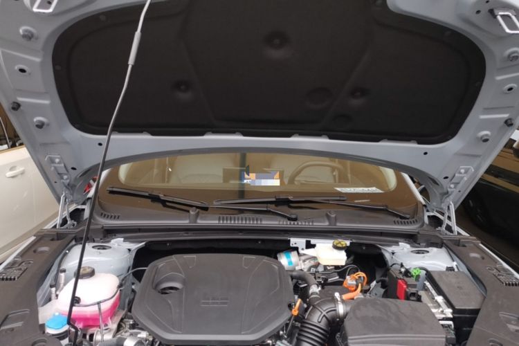 Used Geely Galaxy L6 2025 EM-i 60km Launch Edition Engine Bay