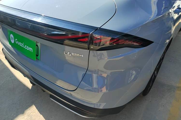 Used Geely Galaxy L6 2025 EM-i 140km Explorer+ Edition Exterior 3