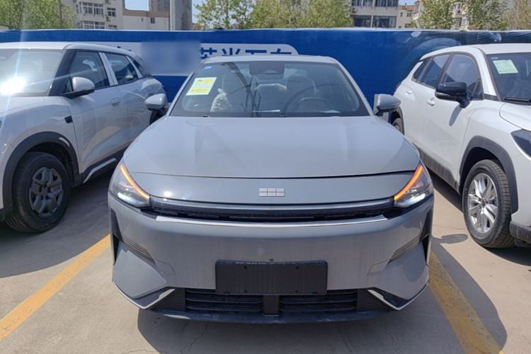 Used Geely Galaxy L6 2025 EM-i 60km Launch Edition Front