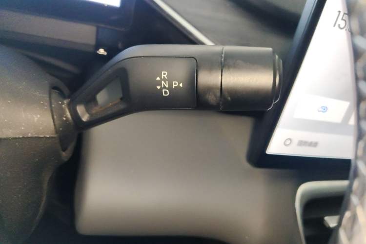 Used Geely Galaxy L6 2025 EM-i 140km Explorer+ Edition Gear Lever