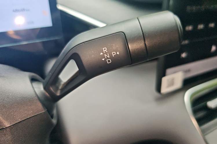 Used Geely Galaxy L6 2025 EM-i 140km Explorer+ Edition Gear Lever