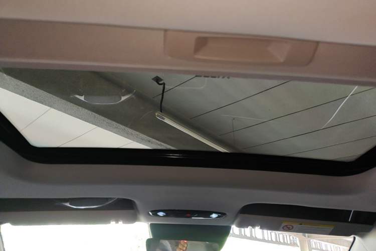 Used Geely Galaxy L6 2025 EM-i 140km Explorer+ Edition Headliner