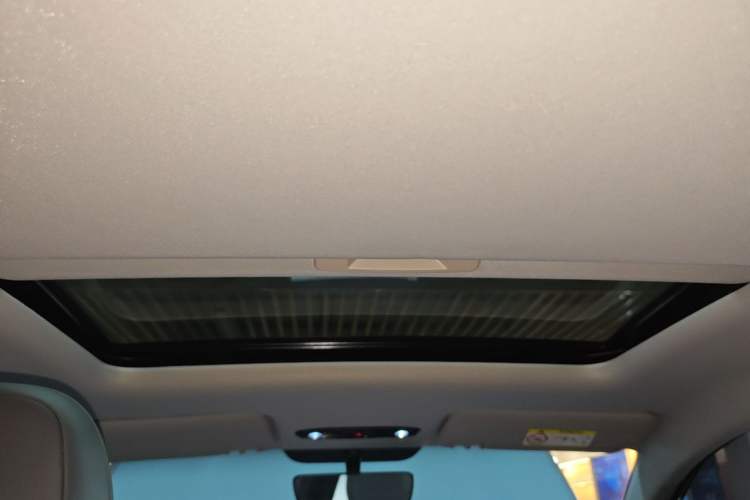 Used Geely Galaxy L6 2025 EM-i 60km Exploration Edition Headliner