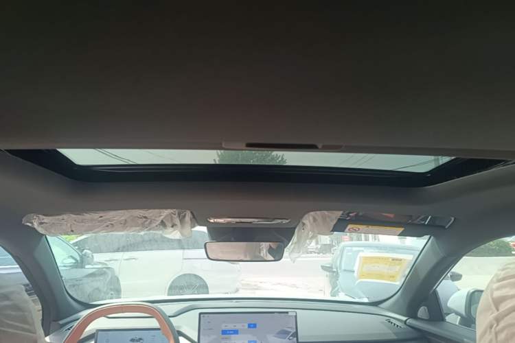 Used Geely Galaxy L6 2025 EM-i 140km Explorer+ Edition Headliner