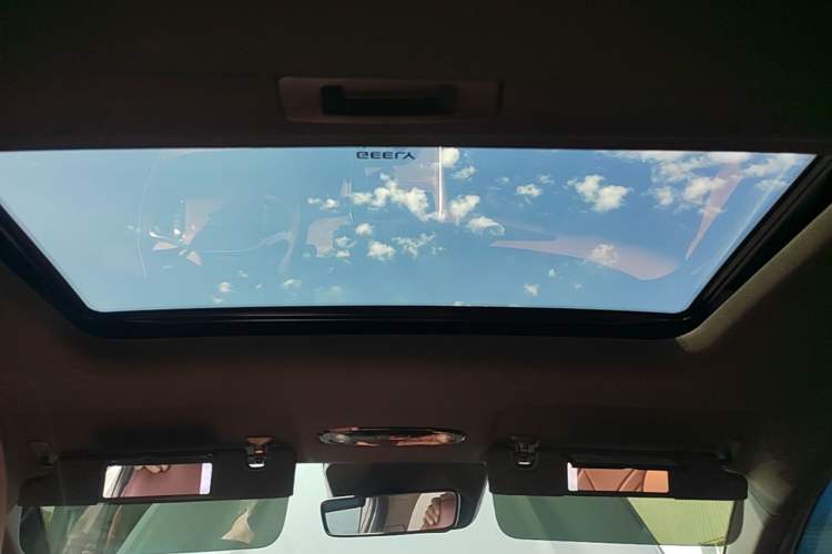 Used Geely Galaxy L6 2025 EM-i 140km Explorer+ Edition Headliner