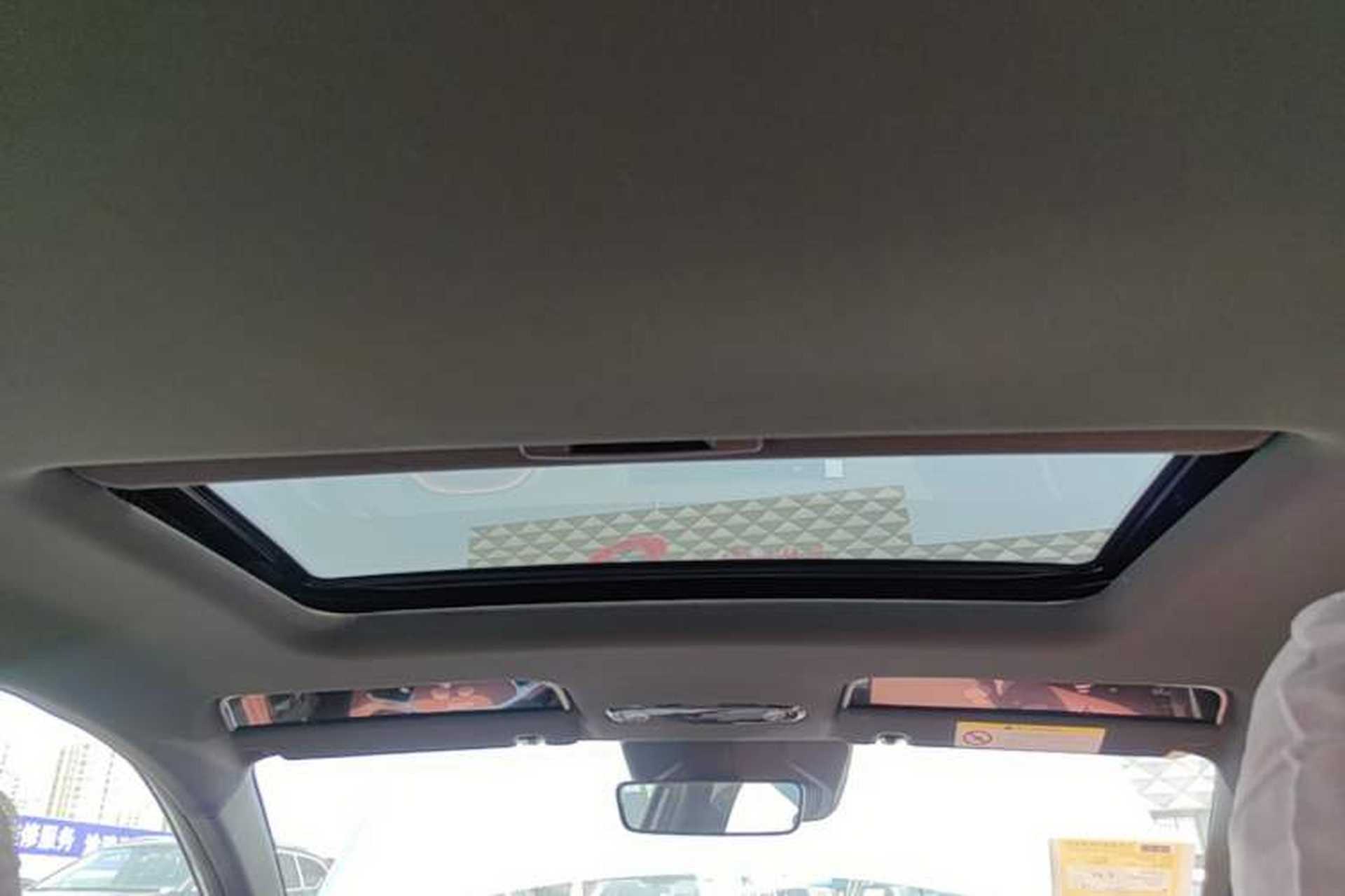 Used Geely Galaxy L6 2025 EM-i 60km Launch Edition Headliner