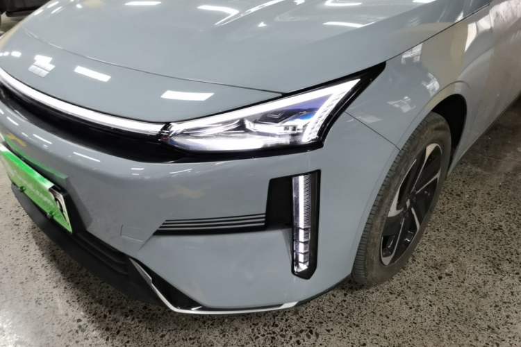 Used Geely Galaxy L6 2025 EM-i 140km Starship Edition Left Front Headlight