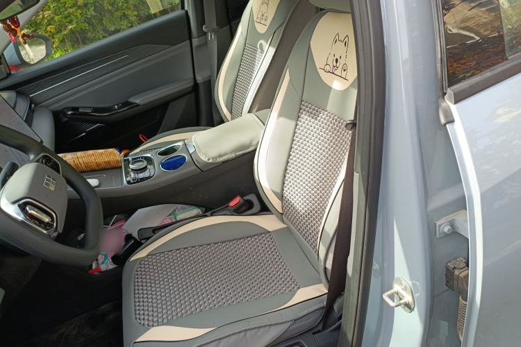 Used Geely Galaxy L6 2025 EM-i 60km Launch Edition Left Front Seat
