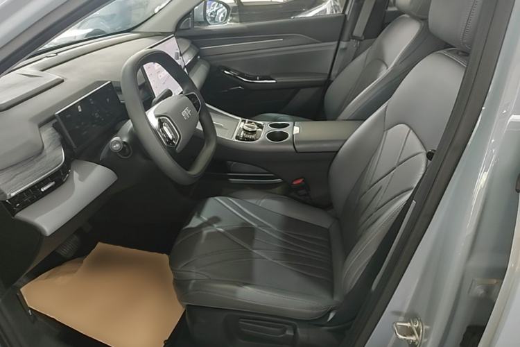 Used Geely Galaxy L6 2025 EM-i 140km Long-Range Version Left Front Seat