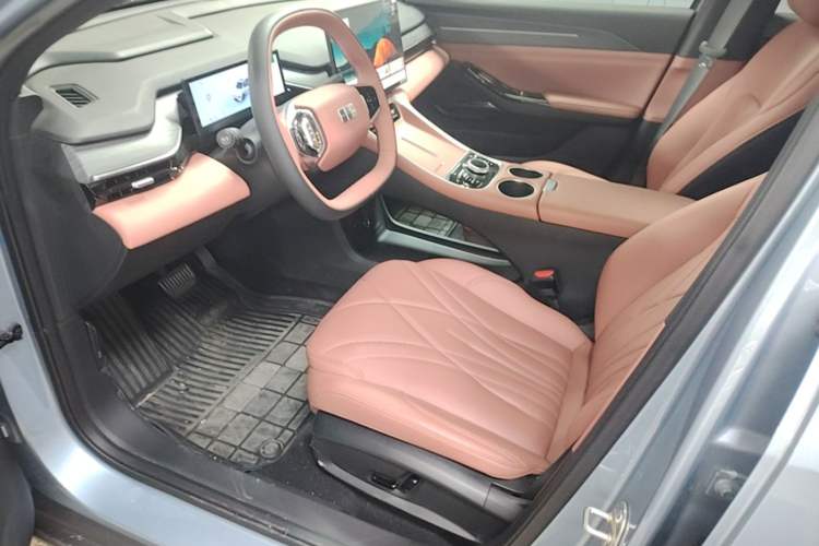 Used Geely Galaxy L6 2025 EM-i 140km Starship Edition Left Front Seat