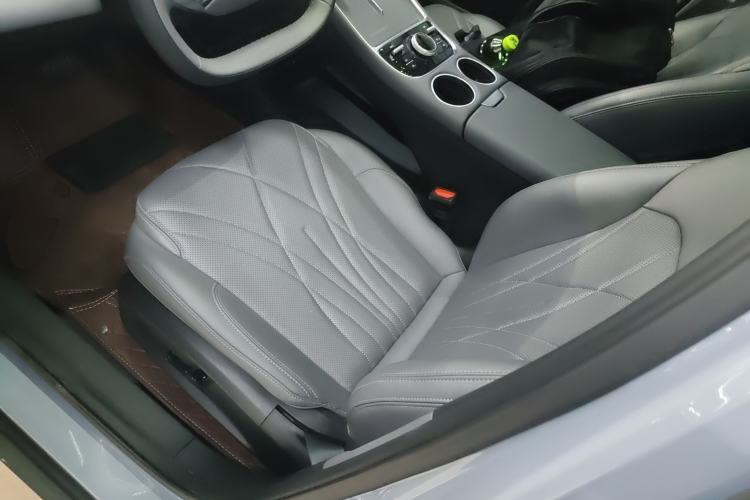 Used Geely Galaxy L6 2025 EM-i 140km Explorer+ Edition Left Front Seat