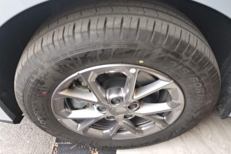 Used Geely Galaxy L6 2025 EM-i 60km Launch Edition Left Front Wheel Hub
