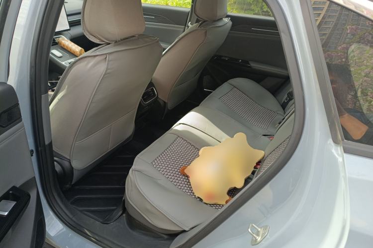 Used Geely Galaxy L6 2025 EM-i 60km Launch Edition Left Rear Seat